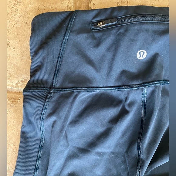Lululemon on your mark crop leggings - Picture 6 of 7
